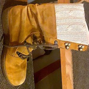 The North Face Alycia Suede Boots Size 8